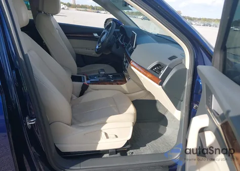 2018 Audi Q5 2.0T Premium/2.0T Tech Premium z USA, uszkodzony, nr VIN WA1BNAFY3J2011507